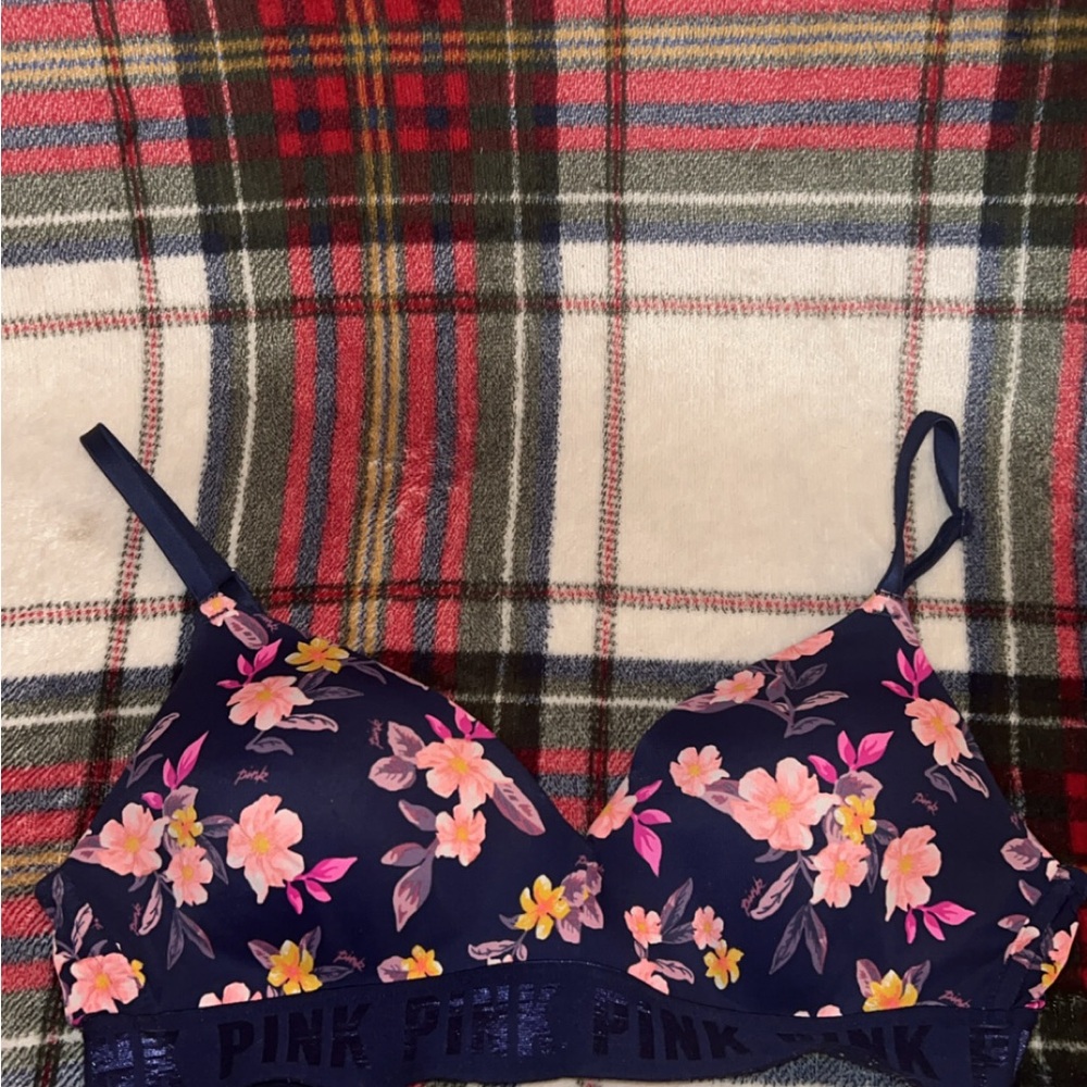 PINK Victoria's Secret Navy Floral Bra